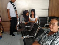 Personil Sat Intelkam Polres Karangasem Berikan Pelayanan kepada masyarakat Dalam Pembuatan SKCK