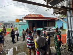 Tindaklanjuti Aduan Warga, Babinsa Koramil Timika Dampingi Tim Gabungan Lakukan Peninjauan Kandang Ayam