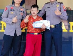Lama Tidak Di Kunjungi, Anak Tunagrahita Nekat Cari Aipda Amri Ke Polres Sampang Polda Jatim