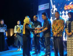 Pemkab Lamsel, Raih Penghargaan Inovasi Program Gerot Pariwisata Tribun Lampung in Colaboration 2023