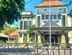 KPK Diduga Geledah Kantor Dinas PUPR Lamongan