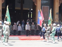 Masyarakat Tuban Antusias Sambut Kirab Pataka Jer Basuki Mawa Beya