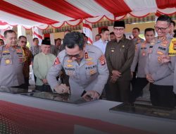 Kapolda NTB Yang Lama Irjen Pol Drs Djoko Poerwanto Resmikan Tujuh Bangunan Baru Polda NTB