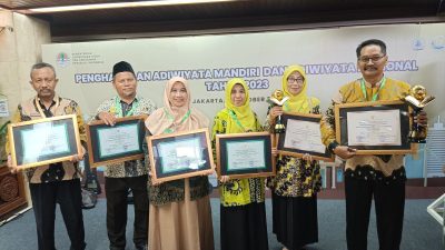Luar Biasa! 2 Sekolah di Tuban Terima Adiwiyata Mandiri dan 4 Sekolah Adiwiyata Nasional 2023