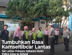 Tumbuhkan Rasa Kamseltibcar Lantas Sat Lantas Polresta Mataram Rutin Police Goes to School