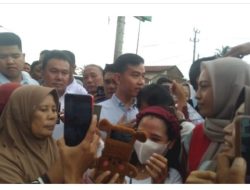 Benny Uzer ikut Serta Dampingi Cawapres Gibran Blusukan di Pasar Natar Lamsel