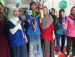 Hadiri Silaturahmi dan Sosialisasi Terakhir, Vera Lie Dyaningsih di Dusun Marina Merak Belantung
