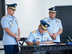 Peringati HUT Ke-78 TNI AU, Koops Udara I Gelar Upacara Ziarah Rombongan di Taman Makam Tokoh Bangsa Karet Bivak