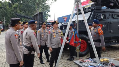 Menghadapi Situasi Kontijensi Bencana Alam, Kapolda Banten Pimpin Apel Pengecekan Personel dan Peralatan SAR