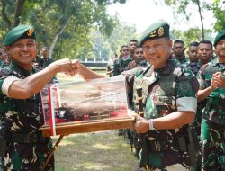 Kunjungan Kerja Pangdivif 2 Kostrad Ke Yonarmed 12 Angicipi Yudha