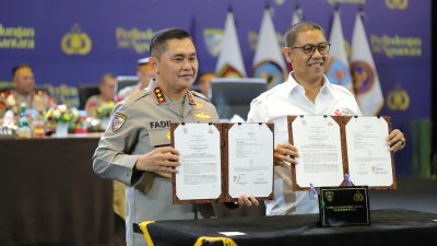Kabaharkam Polri-Komjen Pol. Dr. H. Mohammad Fadil Imran, M.Si Tandatangani Perpanjangan Kerjasama PKS Polri-FKDB di sektor Pertanian