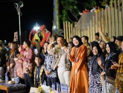 Semarak, Peragaan Busana BIUS Bupati Tuban Masyarakat