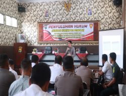 Pemahaman hukum Personil Polres Lamsel bersama Bapak Arizal Anwar Ketua PN Kalianda