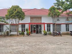 Kadis Peternakan Lamsel Bersifat Arogan Dengan Ormas, Bertamu Handphone Harus Diluar Ruangan