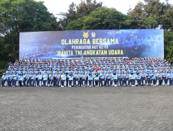 Panglima Koopsud I Dan Ketua Pia Ardhya Garini D.I Koopsud I Hadiri Olahraga Bersama Dalam Rangka HUT Wara ke 61