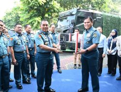 Pemenuhan Alut Unggul TNI AL, Kasal Serahkan Mobile EM Radar Kepada Korps Marinir