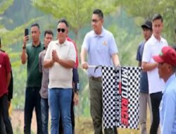 280 Crosser adu Ketangkasan di ajang Bupati Cup Grasstrack Motocross 2024, di Sirkuit MX-GTX Way Ragom