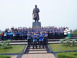 Di Penghujung Masa Jabatannya, Kapuspen TNI Gelar Gerak Jalan Santai Bersama Personel Puspen TNI