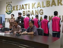 Kejati Kalbar Tahan 4 Tersangka Kasus Tipikor Pengadaan Kapal Fery