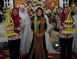 Rayakan HUT KE-79 Kemerdekaan RI, Kecamatan Semanding Gelar “NIKAH BERKAH”