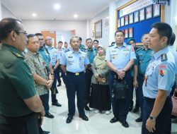 Kepala RSAU dr. Dody Sardjoto Lanud Sultan Hasanuddin Sambut Kunjungan Tim Supervisi Fasilitas Kesehatan TNI dan BPJS
