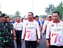Panglima TNI dan Kapolri Ikuti Fun Bike dalam Rangkaian Peringatan HUT Ke-79 TNI