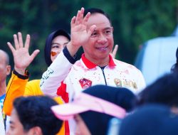 Ribuan Masyarakat Antusias Ikuti Panglima TNI Run 2024 di Monas