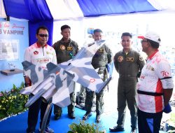 Kasau Tinjau Stand Skadron Udara 11 dan Skadron Udara 33 di TNI AU Fair 2024