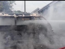 Mobil Mini Bus di Kalianda Kebakaran, Ini Kronologisnya