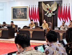 Panglima TNI Hadiri Sidang Kabinet Paripurna Pertama Dipimpin oleh Presiden RI