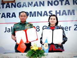 Panglima TNI dan Ketua Komnas HAM Tanda Tangani MoU untuk Peningkatan Kerjasama Pemajuan dan Perlindungan HAM
