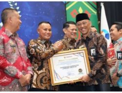 Kepatuhan Penyelenggaraan Pelayanan Publik 2024 Dinilai Baik, Pemkab Lamsel Diganjar Penghargaan