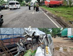 Kecelakaan Mobil Grand Max Adu Banteng dengan Truk Tronton di Jalan Pantura Tuban-Widang Desa Mrutuk