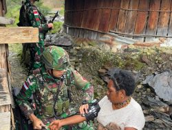 Satgas Yonif 715/Mtl Gelar Pelayanan Kesehatan kepada Masyarakat di Papua