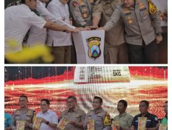 Kapolda Jatim dan Pj.Gubernur Launching Benih Jagung Merk Bhayangkara di Blitar