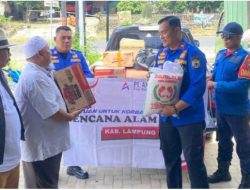 Peduli Korban Banjir, PT. Axella Adhi Pratama Bantu Sembako Warga Lamsel