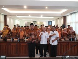 DISDUKCAPIL Tuban dan PWRI Tuban Jalin Kerja Sama Pelayanan Administrasi Kependudukan Bagi WREDATAMA