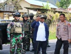 Sinergitas Satgas Yonif 112/Dharmajaya, Polri dan Pemerintah Daerah Untuk Menjaga Kondusifitas di Puncak Jaya