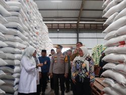 Polresta Banyuwangi dan Forkopimda Pastikan Stok Sembako dan LPG 3 Kg Aman selama Ramadhan