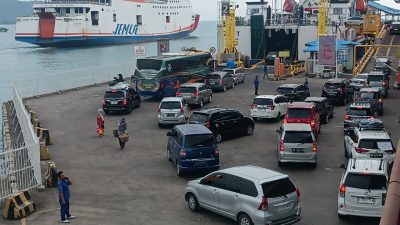 H-5 pemudik padati Pelabuhan Tinggalkan Pulau Sumatera ke Pulau Jawa
