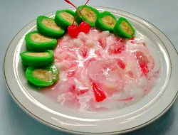 Es Pisang Ijo (Khas Makassar)