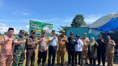Perkuat Ketahanan Pangan Nasional, Danlanud Sultan Hasanuddin Hadiri Penen Raya Serentak di 14 Provinsi Bersama Presiden RI
