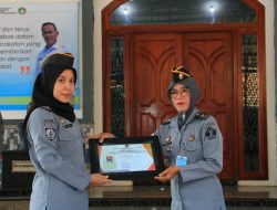 Lapas Banyuwangi Kembali Berikan Penghargaan Pegawai Teladan Periode Januari-Maret