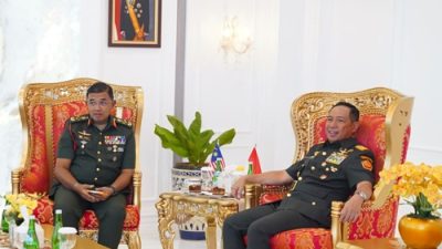 Perkuat Diplomasi Militer, Panglima TNI Terima CC Panglima Tentera Malaysia