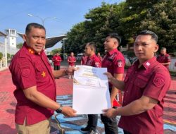 Lapas Narkotika Kelas IIA Pamekasan Beri Penghargaan Kepada Tiga Pahlawan Yang Berhasil Gagalkan Penyelundupan Narkoba