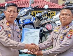 Satlantas Polres Sampang Menerima Pelimpahan Barang Bukti Sepeda Motor dari Satlantas Polres Bangkalan
