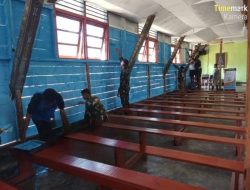 Kemilau Bakti Prajurit di Tanah Perbatasan: TNI Bersama Warga Bergotong Royong Warnai Gereja Kweel