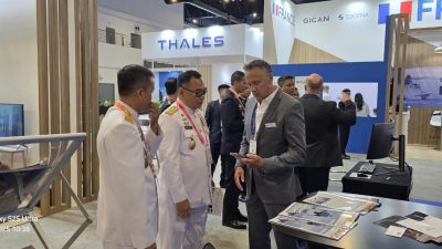 Bakamla RI Courtesy Call dengan Commandant SPCG di IMDEX Asia 2025