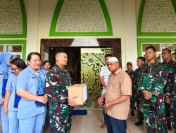 Jelang Peringatan HUT Ke-68, Skadron Udara 11 Laksanakan Tabur Bunga di Pantai Segeri Kabupaten Pangkep