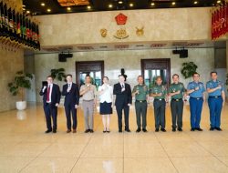 Tingkatkan Keamanan Kawasan, Kasum TNI Terima Deputi Pertahanan AS
